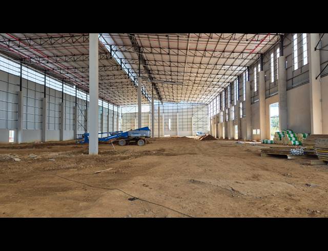 7,280M² WAREHOUSE TO LET IN JET PARK
